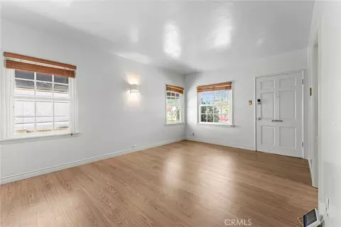 Living - 110 E Morningside, Long Beach, CA 90805 photo 1 of 5