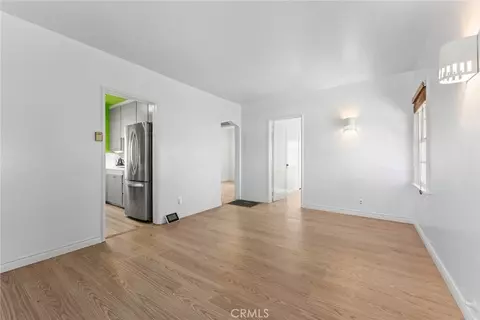 Living - 110 E Morningside, Long Beach, CA 90805 photo 2 of 5