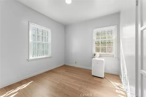 Bedroom - 110 E Morningside, Long Beach, CA 90805 photo 3 of 4