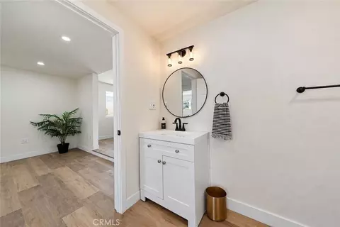 Entry Way - 49624 Oak Dr, Morongo Valley, CA 92256 photo 7 of 7