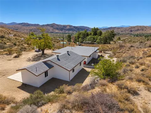 Exterior - 49624 Oak Dr, Morongo Valley, CA 92256 photo 19 of 26