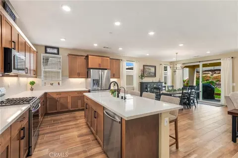 Kitchen - 1560 Foothill, Banning, CA 92220 photo 3 of 5