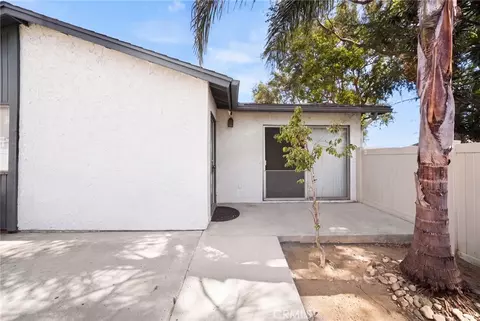 Exterior - 481 D, Upland, CA 91786 photo 3 of 6