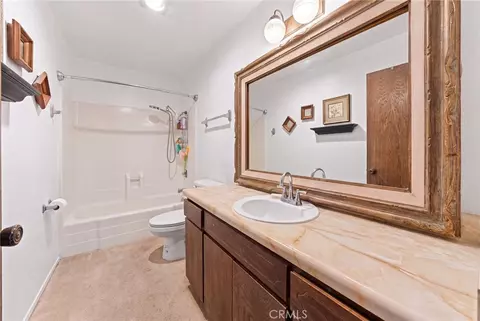 Bath - 481 D, Upland, CA 91786 photo 1 of 2