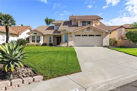 2662 Magellan Ln, Vista, CA 92081