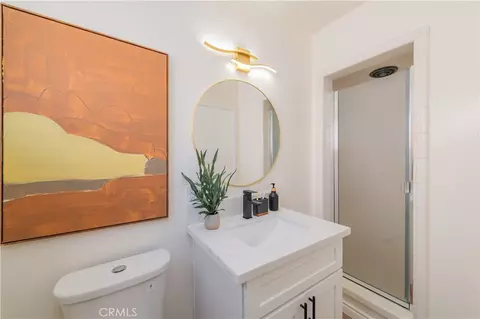 Bath - 15519 Gard, Norwalk, CA 90650 photo 2 of 2