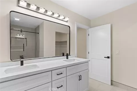 Bath - 10002 Ashford Ct, Rancho Cucamonga, CA 91730 photo 4 of 5