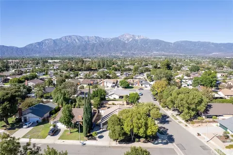 View/Area - 10002 Ashford Ct, Rancho Cucamonga, CA 91730 photo 5 of 6