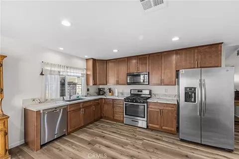 Kitchen - 9114 Konocti, Rancho Cucamonga, CA 91730 photo 4 of 4