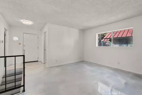 Living - 24868 Edelweiss Dr, Crestline, CA 92325 photo 1 of 4
