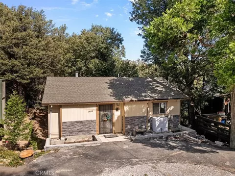 Exterior - 24868 Edelweiss Dr, Crestline, CA 92325 photo 4 of 4