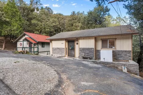 Other - 24868 Edelweiss Dr, Crestline, CA 92325 photo 3 of 13