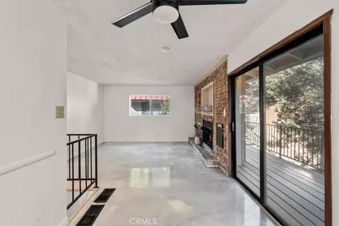 Living - 24868 Edelweiss Dr, Crestline, CA 92325 photo 4 of 4