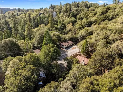 View/Area - 24868 Edelweiss Dr, Crestline, CA 92325 photo 4 of 4
