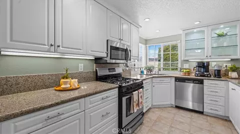 Kitchen - 6852 Cloud Crst, Chino, CA 91710 photo 1 of 2