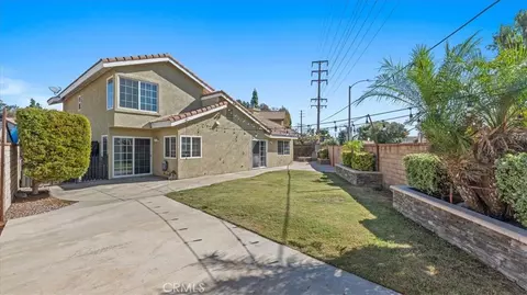 Exterior - 6852 Cloud Crst, Chino, CA 91710 photo 5 of 6