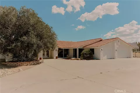 8975 Fortuna Ave, Yucca Valley, CA 92284