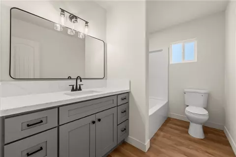 Bath - 11281 Wesley, Pomona, CA 91766 photo 1 of 4