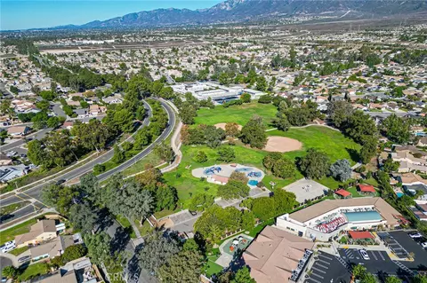 View/Area - 6846 Plum Way, Rancho Cucamonga, CA 91739 photo 5 of 6