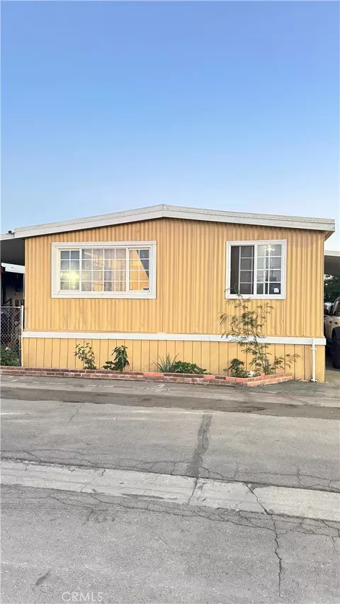 250 N Linden Ave #185, Rialto, CA 92376