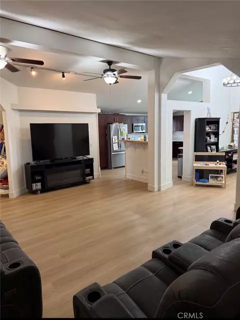 140 W Pioneer Ave #24, Redlands, CA 92374 photo 5