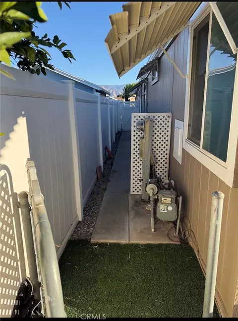 140 W Pioneer Ave #24, Redlands, CA 92374 photo 24