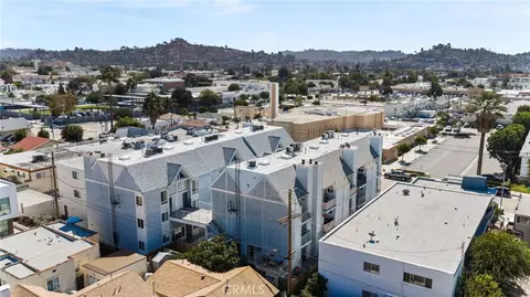 View/Area - 1121 E Wilson, Glendale, CA 91206 photo 2 of 3