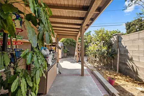Exterior - 6526 San Miguel, Paramount, CA 90723 photo 5 of 9