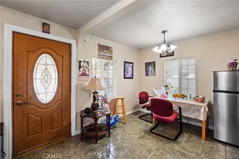 Entry Way - 6526 San Miguel, Paramount, CA 90723 photo 2 of 3
