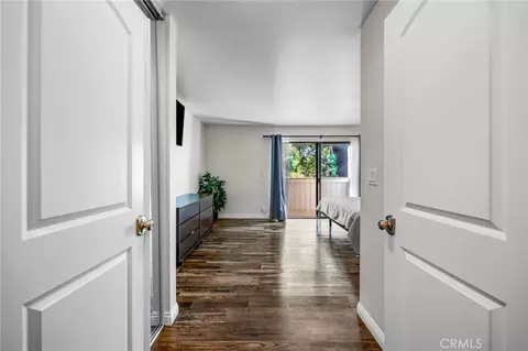 Entry Way - 306 Calico Ct, Brea, CA 92821 photo 3 of 3
