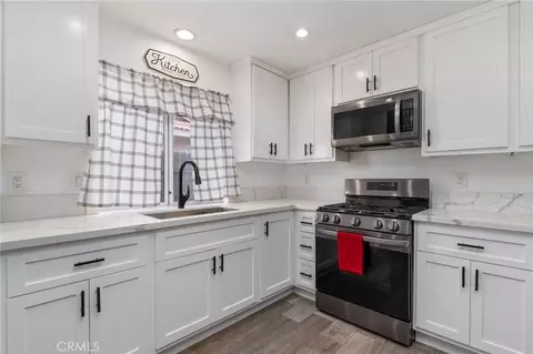 Kitchen - 8673 Northstar Dr, Riverside, CA 92508 photo 2 of 4