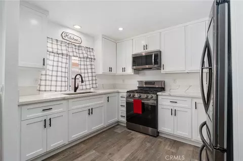 Kitchen - 8673 Northstar Dr, Riverside, CA 92508 photo 3 of 4
