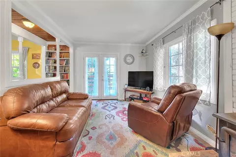 Living - 680 Buckingham, Skyforest, CA 92385 photo 1 of 4
