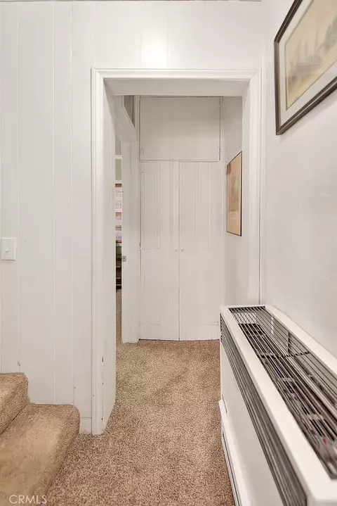 Entry Way - 680 Buckingham, Skyforest, CA 92385 photo 4 of 6