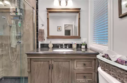 Bath - 680 Buckingham, Skyforest, CA 92385 photo 1 of 4
