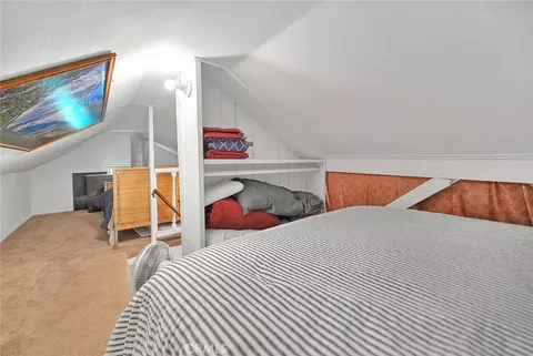 Bedroom - 680 Buckingham, Skyforest, CA 92385 photo 11 of 11