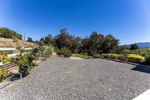 Exterior - 43350 San Fermin Pl, Temecula, CA 92592 photo 10 of 13