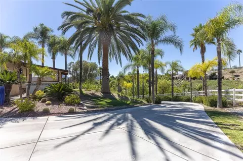 Exterior - 43350 San Fermin Pl, Temecula, CA 92592 photo 8 of 13
