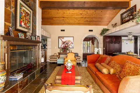 Living - 43350 San Fermin Pl, Temecula, CA 92592 photo 1 of 3