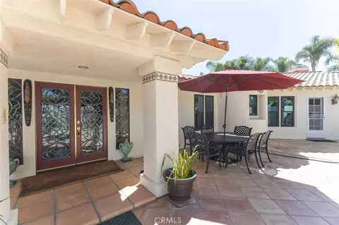 Exterior - 43350 San Fermin Pl, Temecula, CA 92592 photo 5 of 13