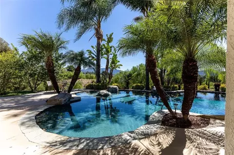 Exterior - 43350 San Fermin Pl, Temecula, CA 92592 photo 12 of 13