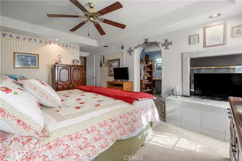 Bedroom - 14285 Club View Dr, Lytle Creek, CA 92358 photo 3 of 6