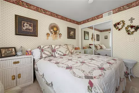 Bedroom - 14285 Club View Dr, Lytle Creek, CA 92358 photo 5 of 6
