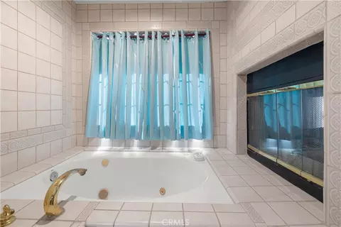 Bath - 14285 Club View Dr, Lytle Creek, CA 92358 photo 2 of 4