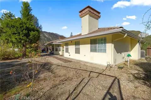 Exterior - 14285 Club View Dr, Lytle Creek, CA 92358 photo 6 of 8