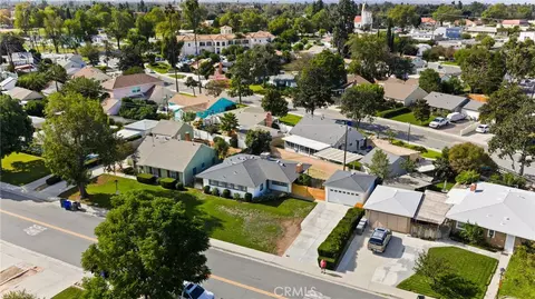 View/Area - 6795 De Anza, Riverside, CA 92506 photo 2 of 5