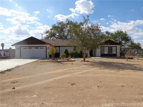 Exterior - 12744 Running Deer, Apple Valley, CA 92308 photo 1 of 5