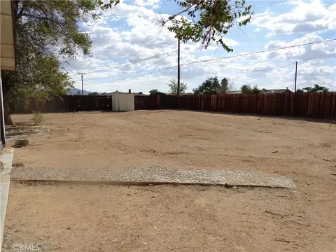 Exterior - 12744 Running Deer, Apple Valley, CA 92308 photo 3 of 5