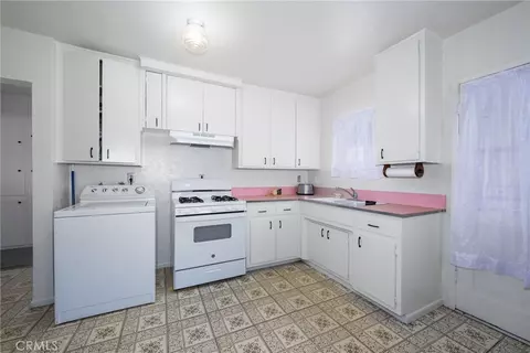 Kitchen - 824 E I St, Ontario, CA 91764 photo 1 of 2