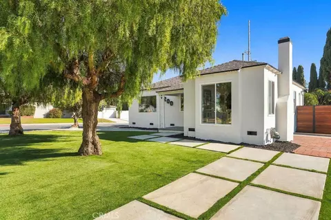 6200 W 85th, Los Angeles, CA 90045